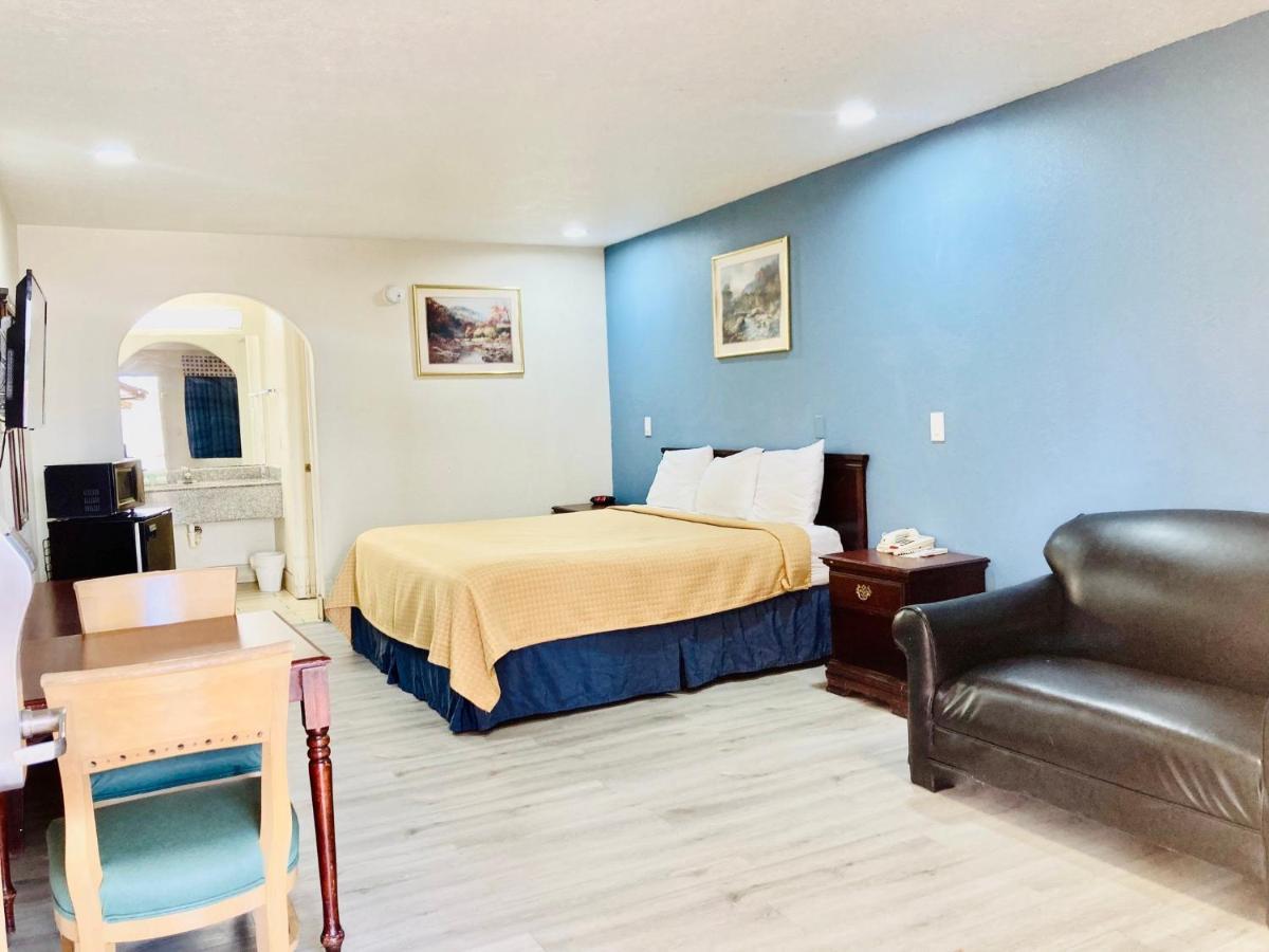 Americas Best Value Inn And Suites Houston/Northwest Brookhollow Kültér fotó