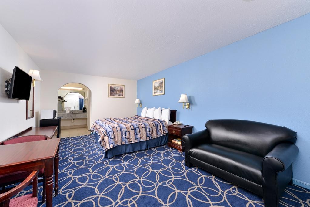 Americas Best Value Inn And Suites Houston/Northwest Brookhollow Szoba fotó