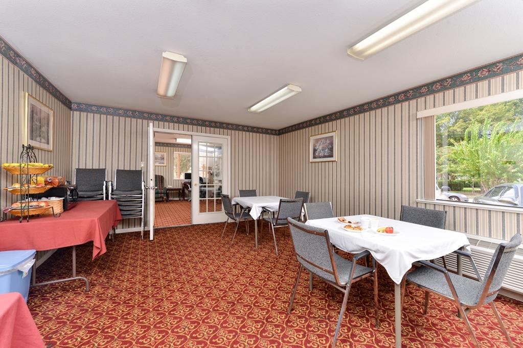 Americas Best Value Inn And Suites Houston/Northwest Brookhollow Létesítmények fotó